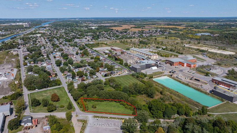 55 Fares St, Port Colborne, L3K 1A2 | Image 3