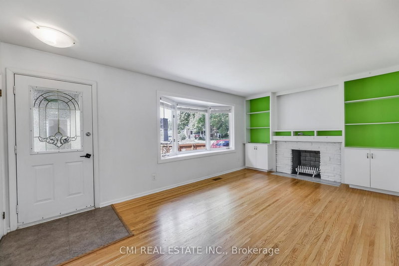 106 Laurentian Dr N, London East, N5W 1P2 | Image 2