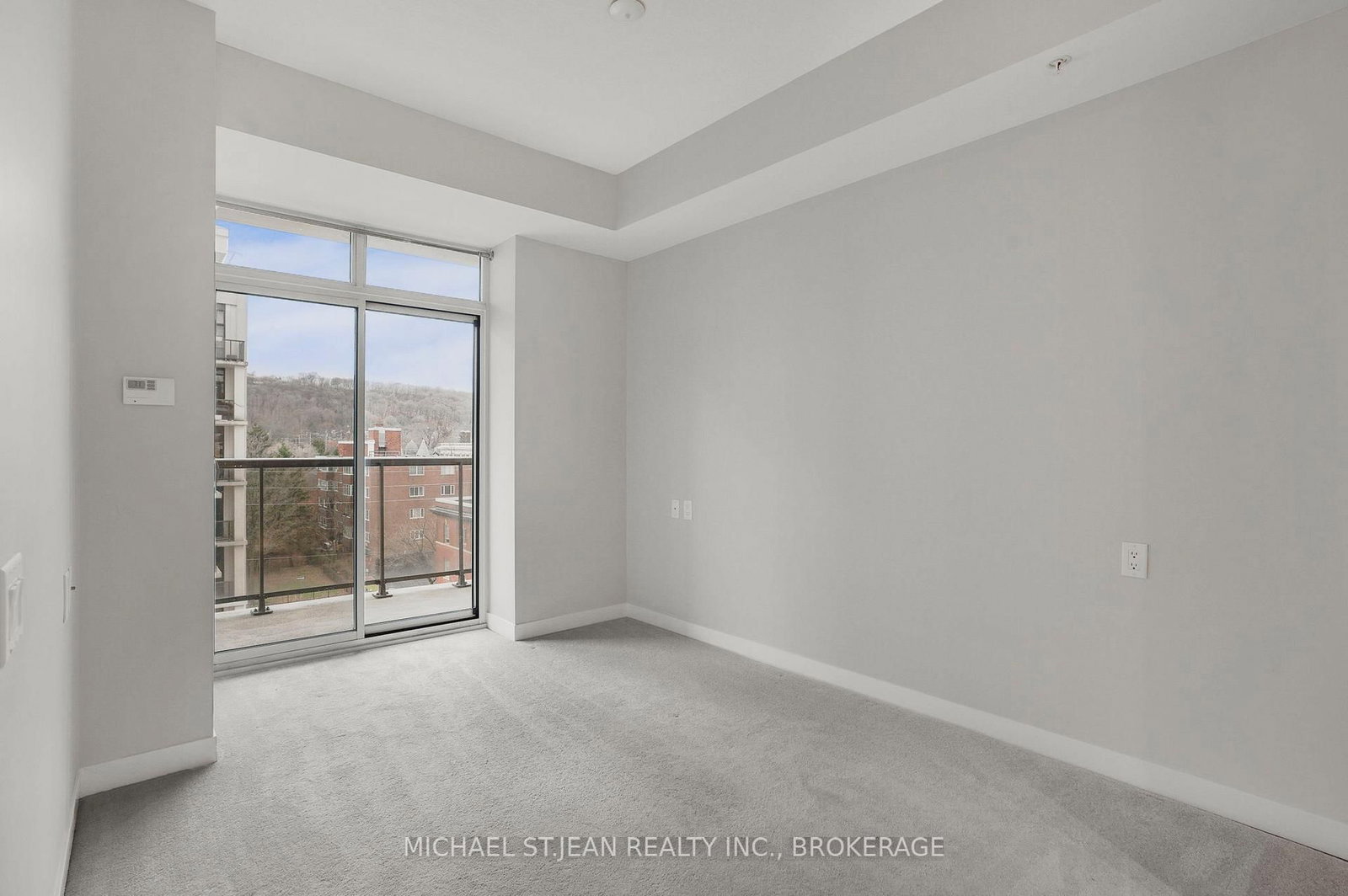 85 Robinson Street, Unit 702 - Photo 15