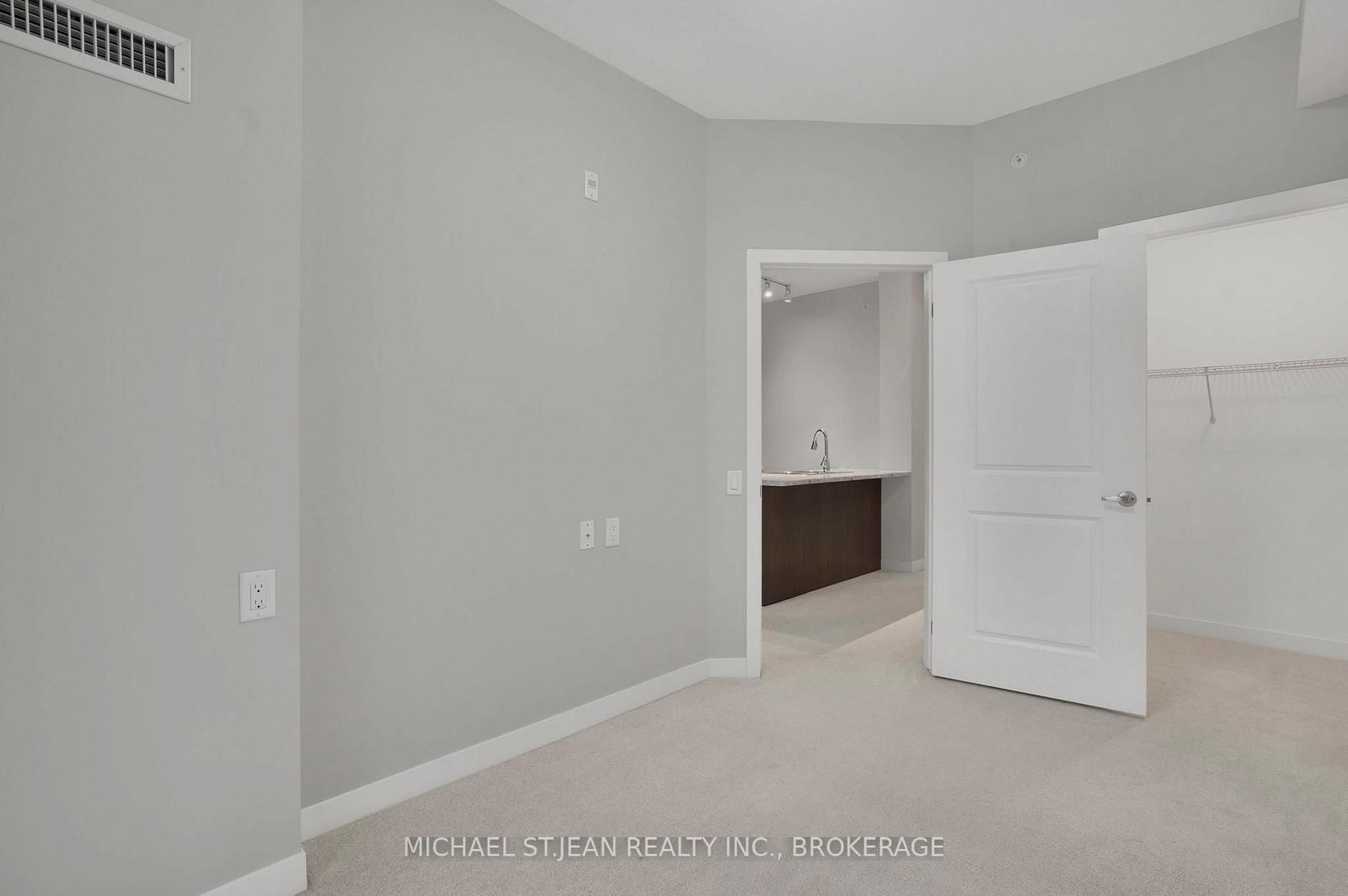 85 Robinson Street, Unit 702 - Photo 27