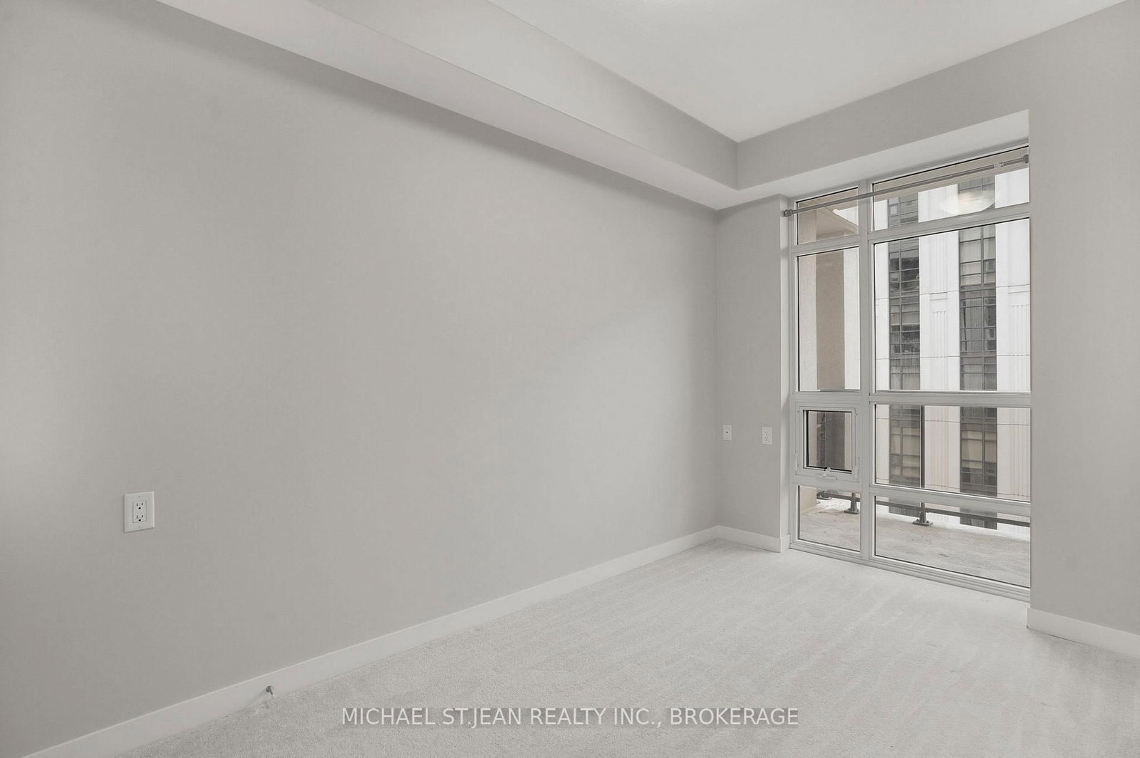 85 Robinson Street, Unit 702 - Photo 28