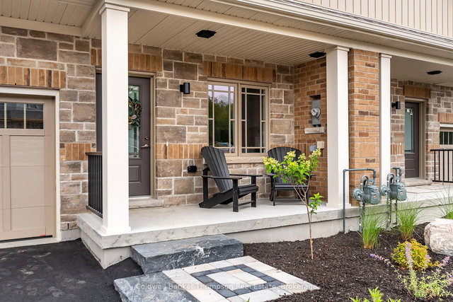 32 Charles Morley Boulevard