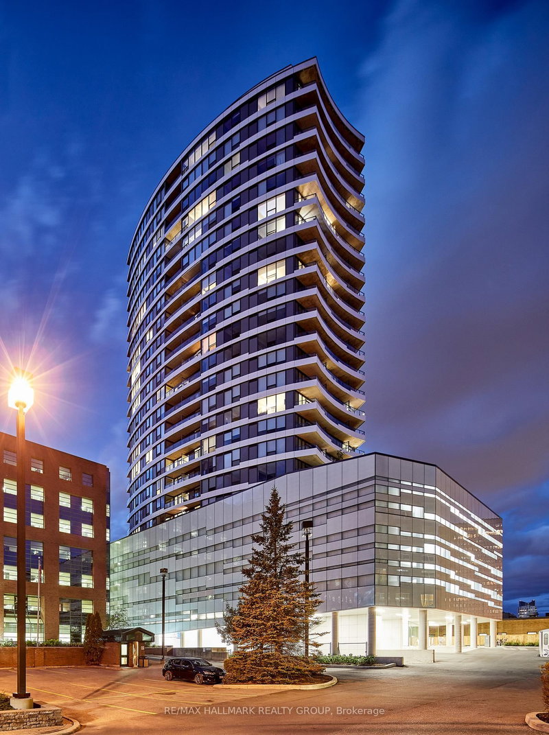 1906 - 485 Richmond Rd, Ottawa, K2A 3W9 | Image 2