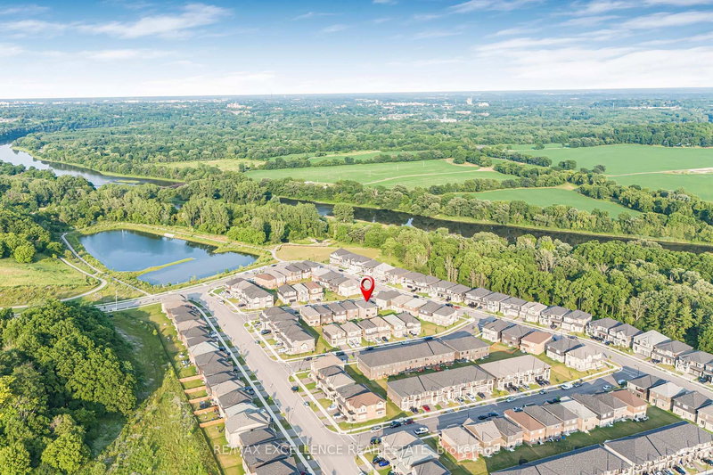 9 Tarrison St, Brantford, N3V 0B1 | Image 2