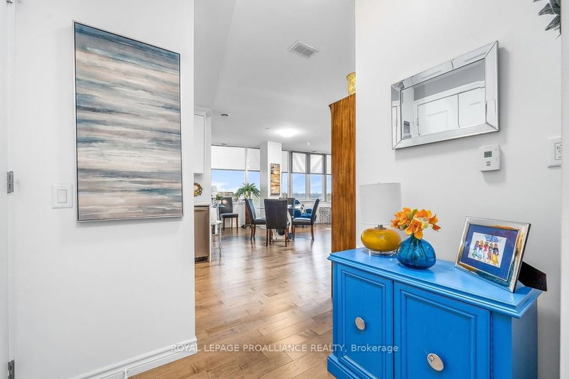 514 - 199 Front St, Belleville, K8N 5H5 | Image 3