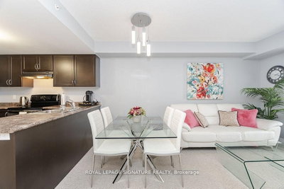 Unit 111 — 67 Kingsbury Square — photo 4