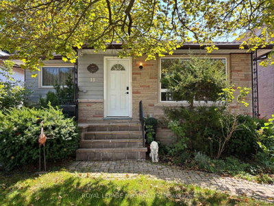 Detached House leased at 11 Rebecca Street, St. Catharines, Ontario, L2S 2G7 - Ridley - MLS: X12408856