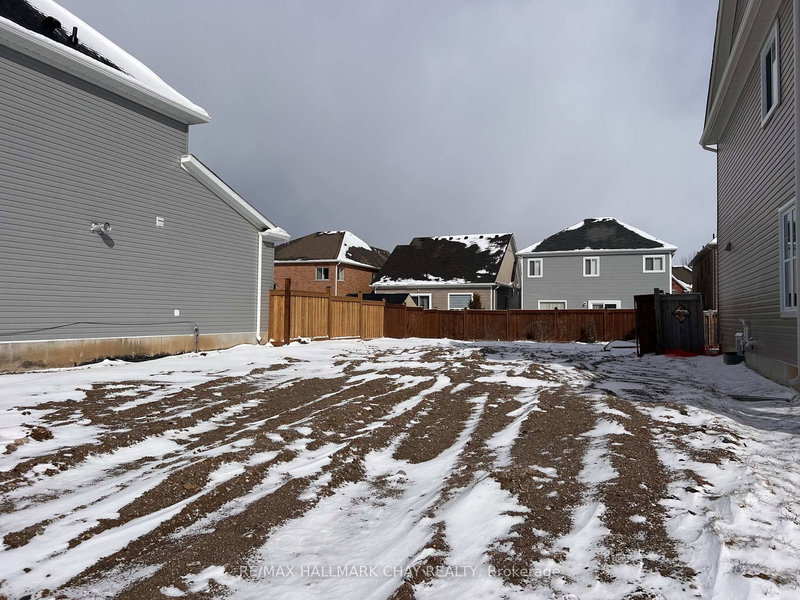 837 O'Reilly Cres, Shelburne, L9V 2S7 | Image 2