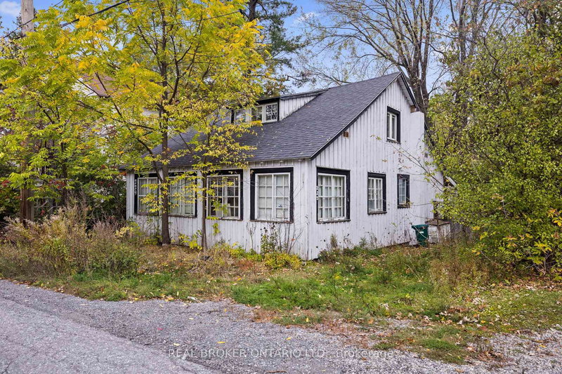 229 BRITANNIA Rd, Ottawa, K2B 5X1 | Image 3