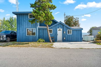 105 LIGHTHOUSE Drive — photo 3