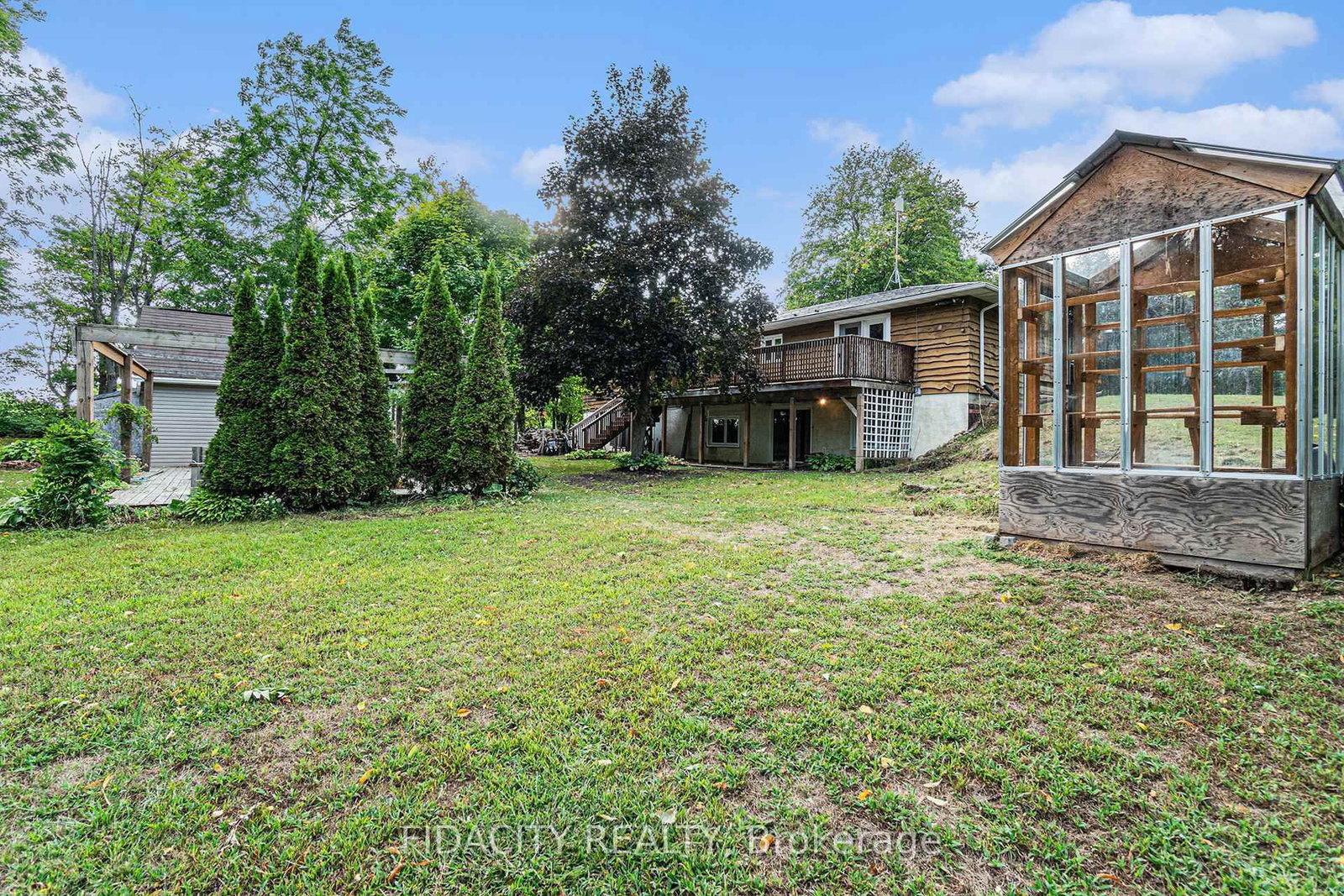 Listing Image 40