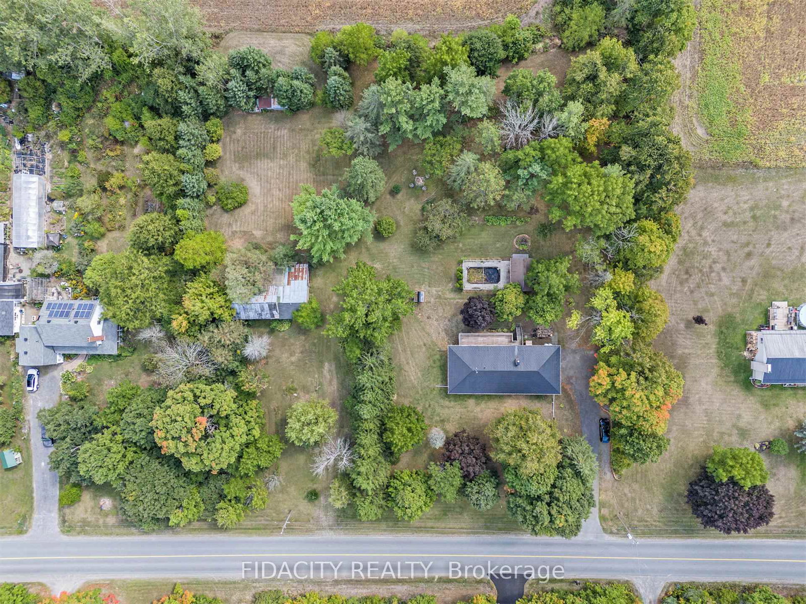 Listing Image 44