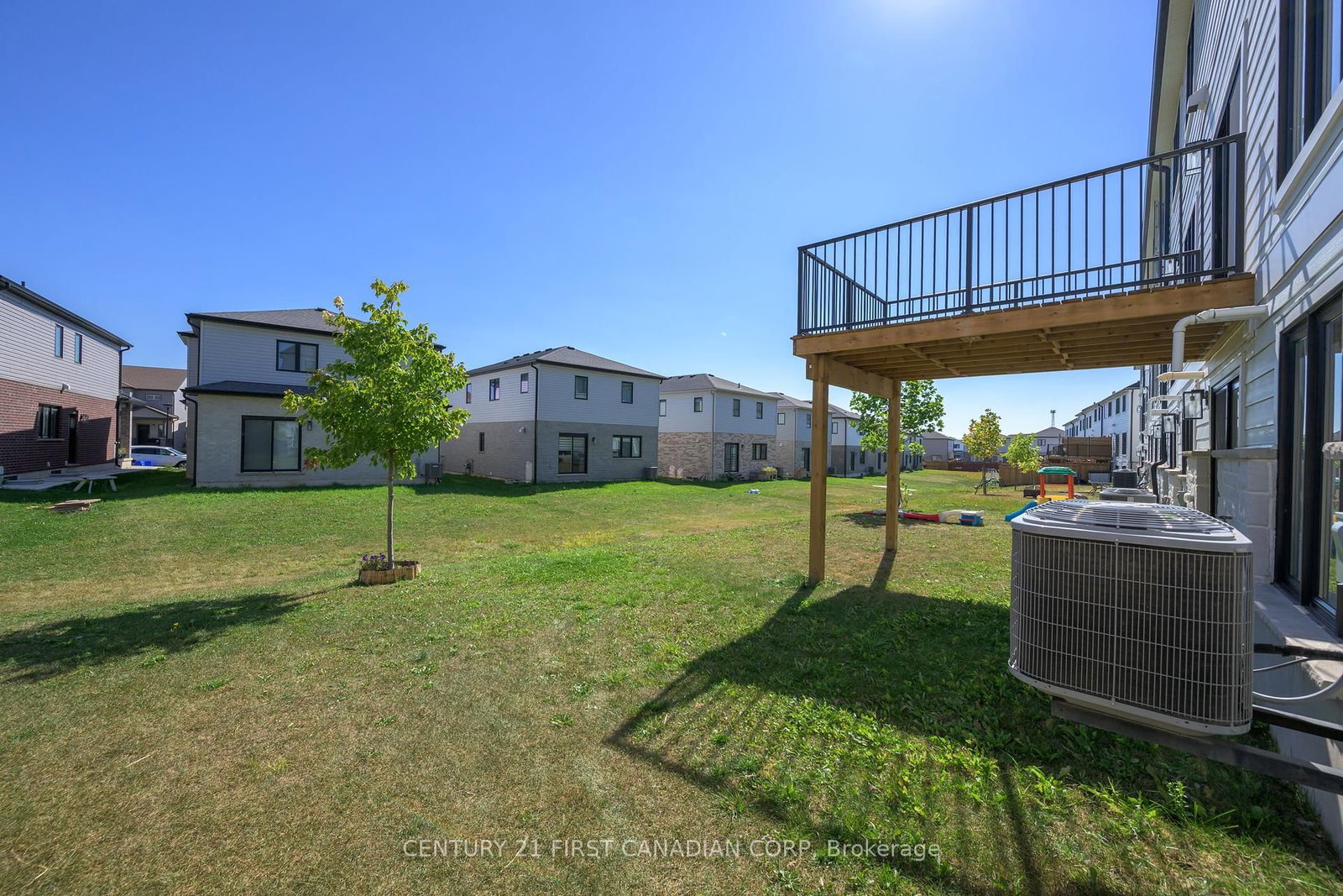 Listing Image 7