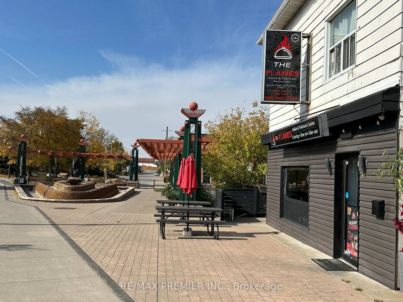 L01 - 70 King St E, Hamilton, L8G 1K2 | Image 3