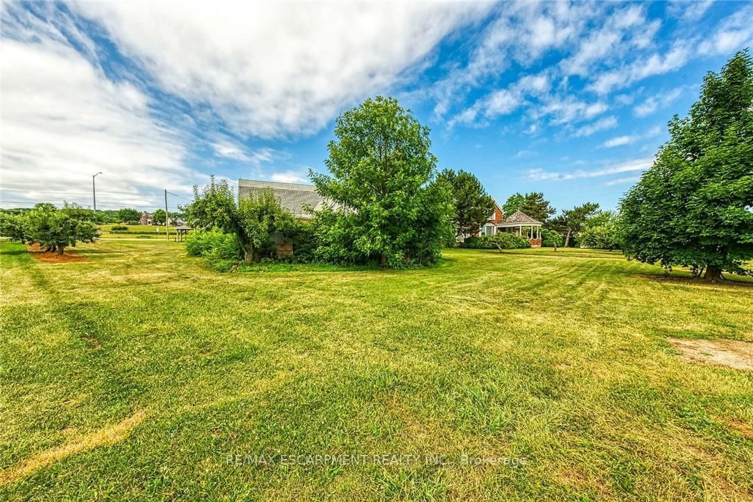 5581 King Street • Lincoln, ON photo 40