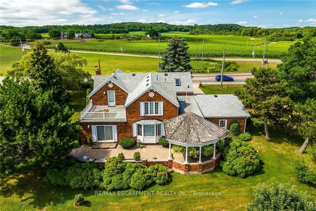 5581 King Street • Lincoln, ON photo 50