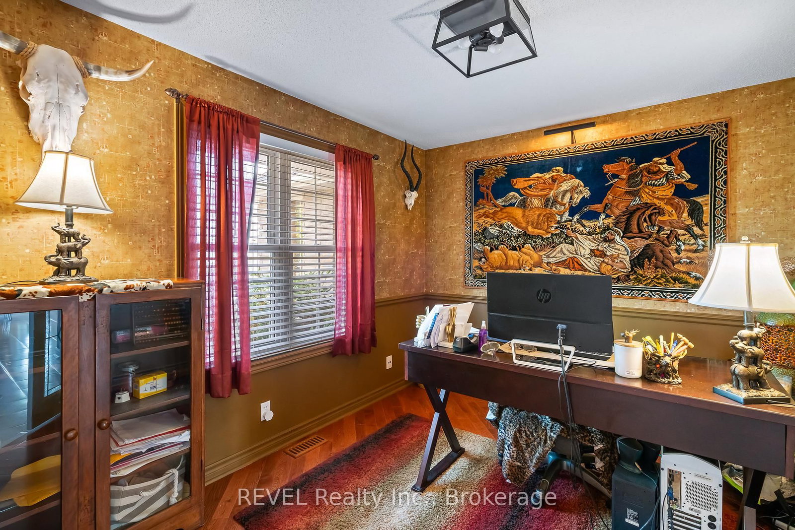 Listing Image 7