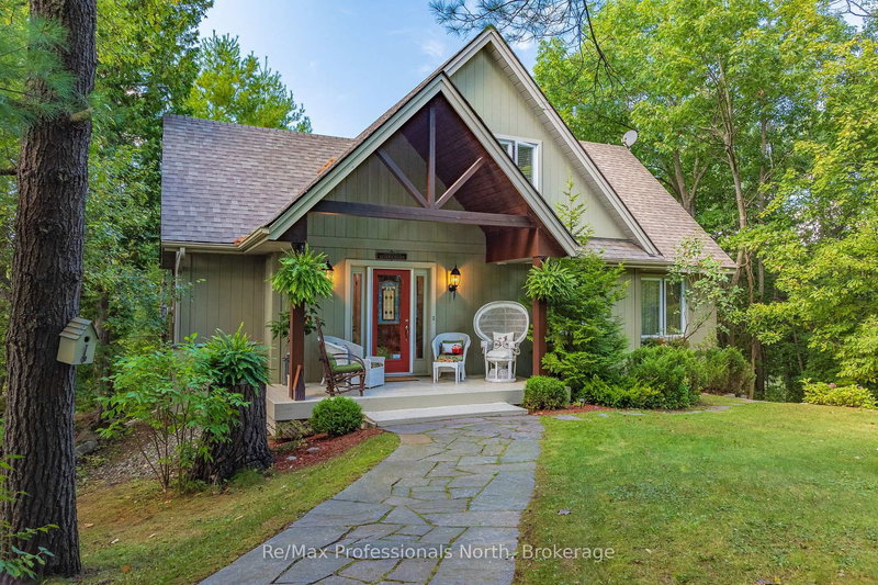 1005 Laidlaw Ave, Gravenhurst, L0K 2B0 | Image 3