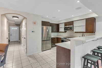 Unit 2 — 167 Arkell Road — more photos