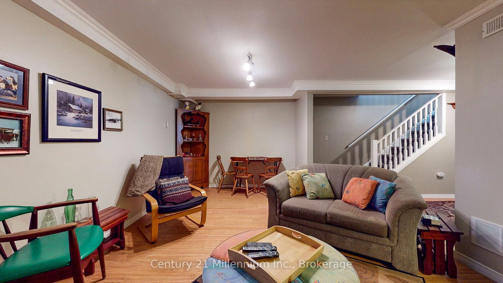 Listing Image 35