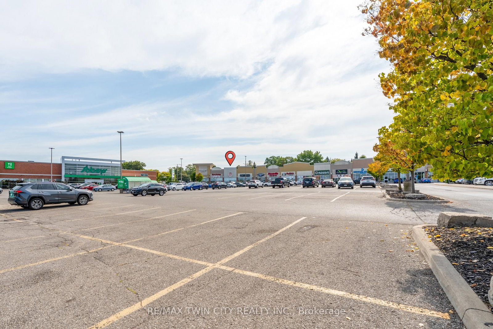 320 Colborne Street W, Unit 13 - Photo 21