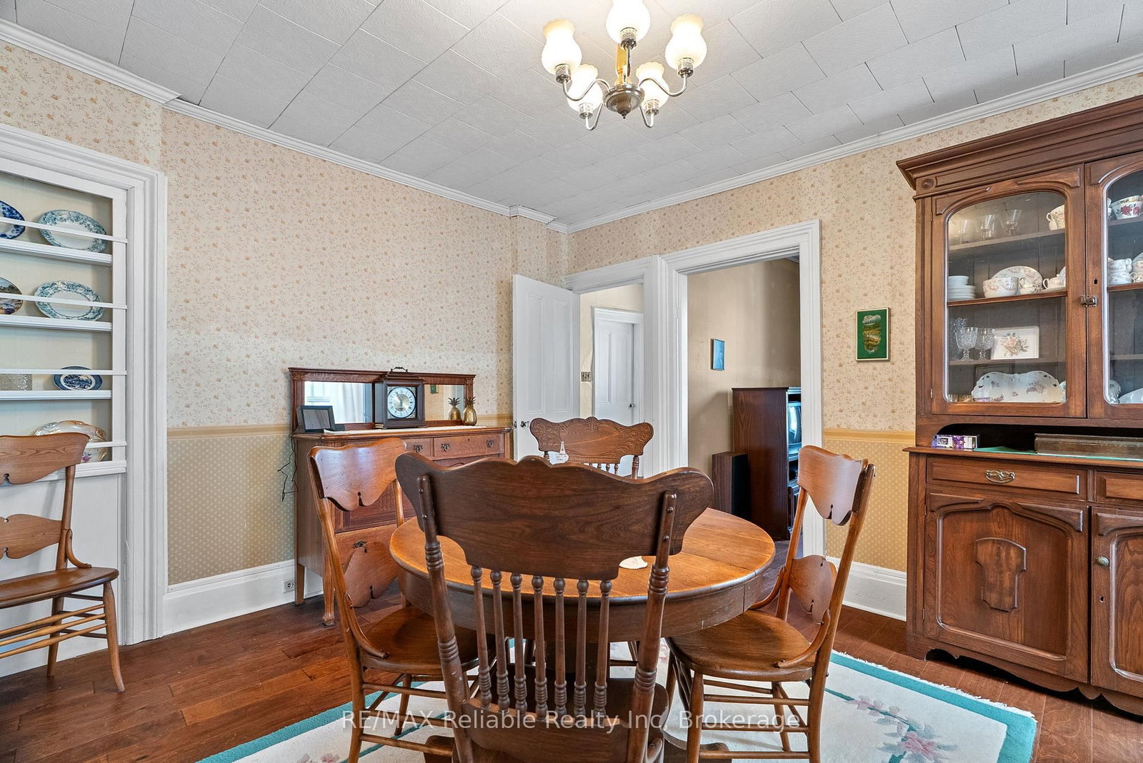 Listing Image 13