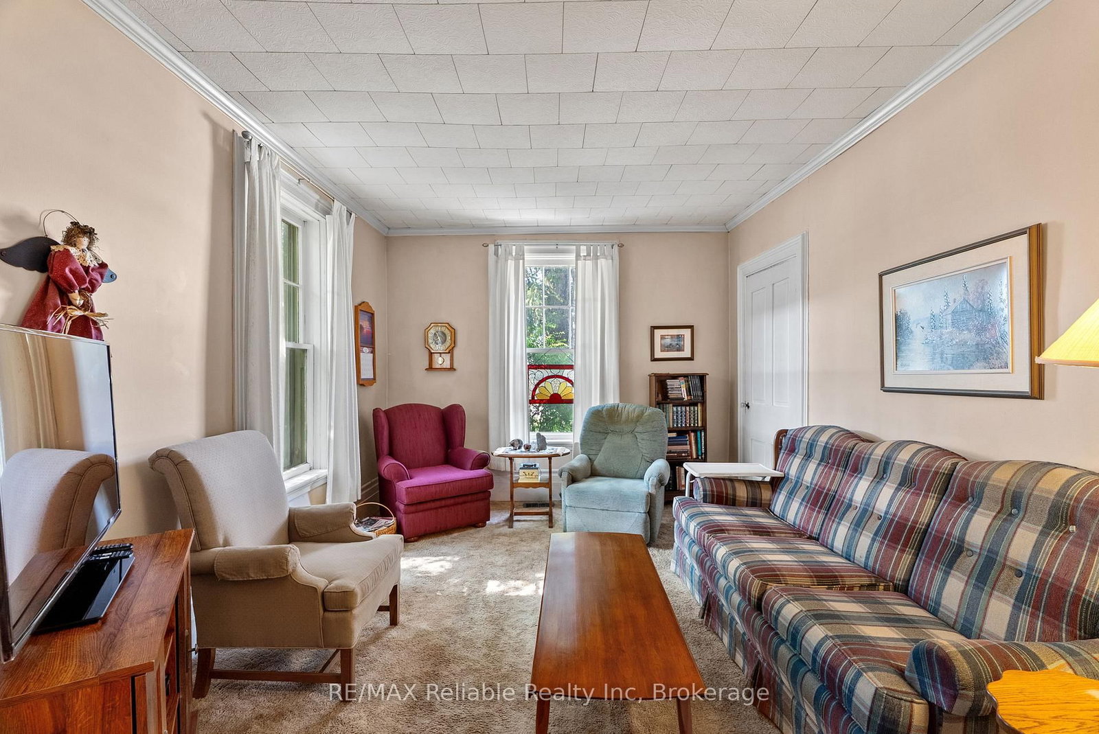 Listing Image 8