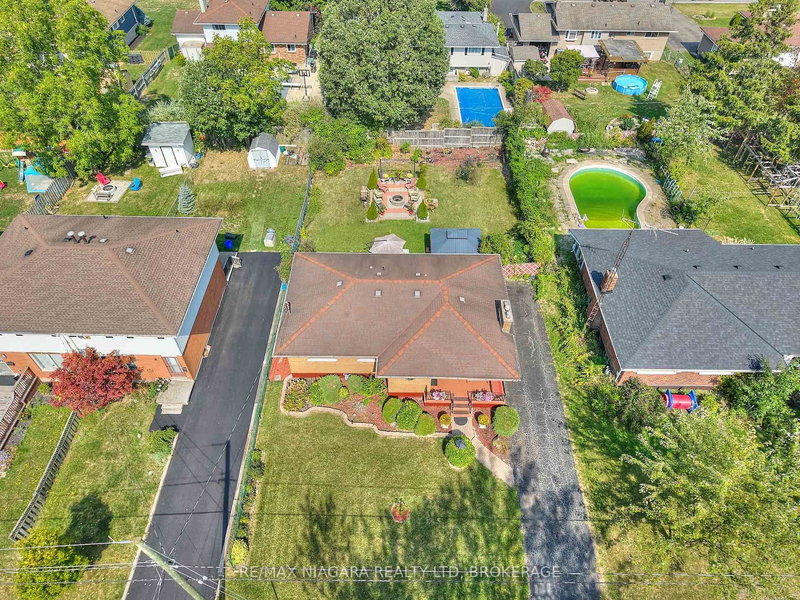 316 Bowen Rd, Fort Erie, L2A 2Y9 | Image 2