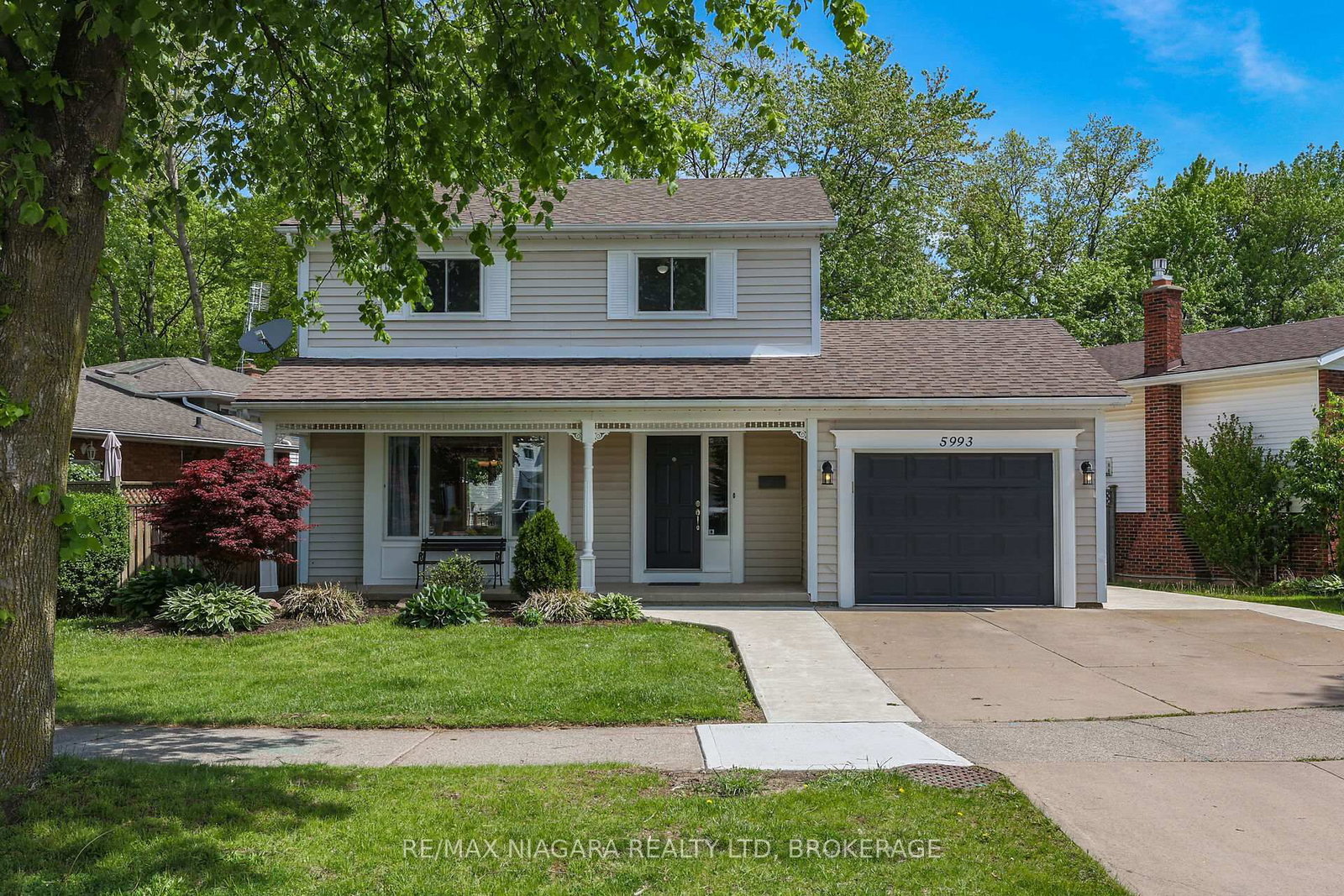 Listing Image 44