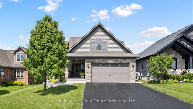112 Ruby's Crescent