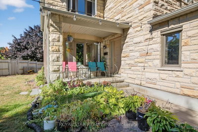 5 Southland Crescent — photo 4