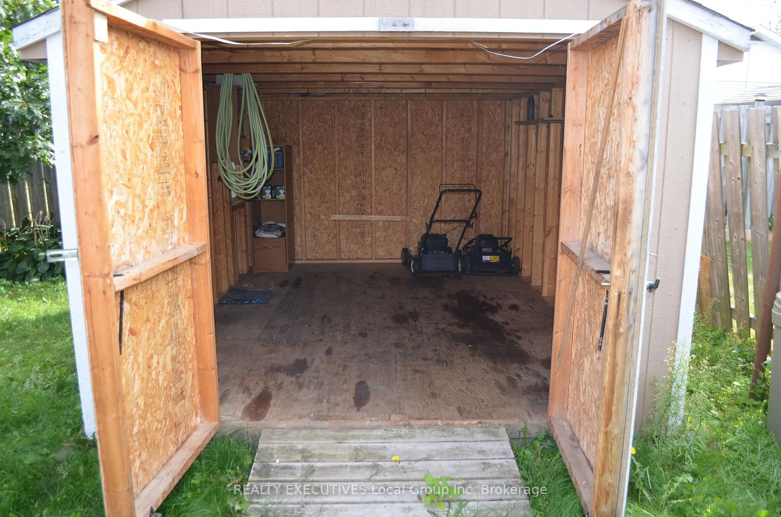 Listing Image 7