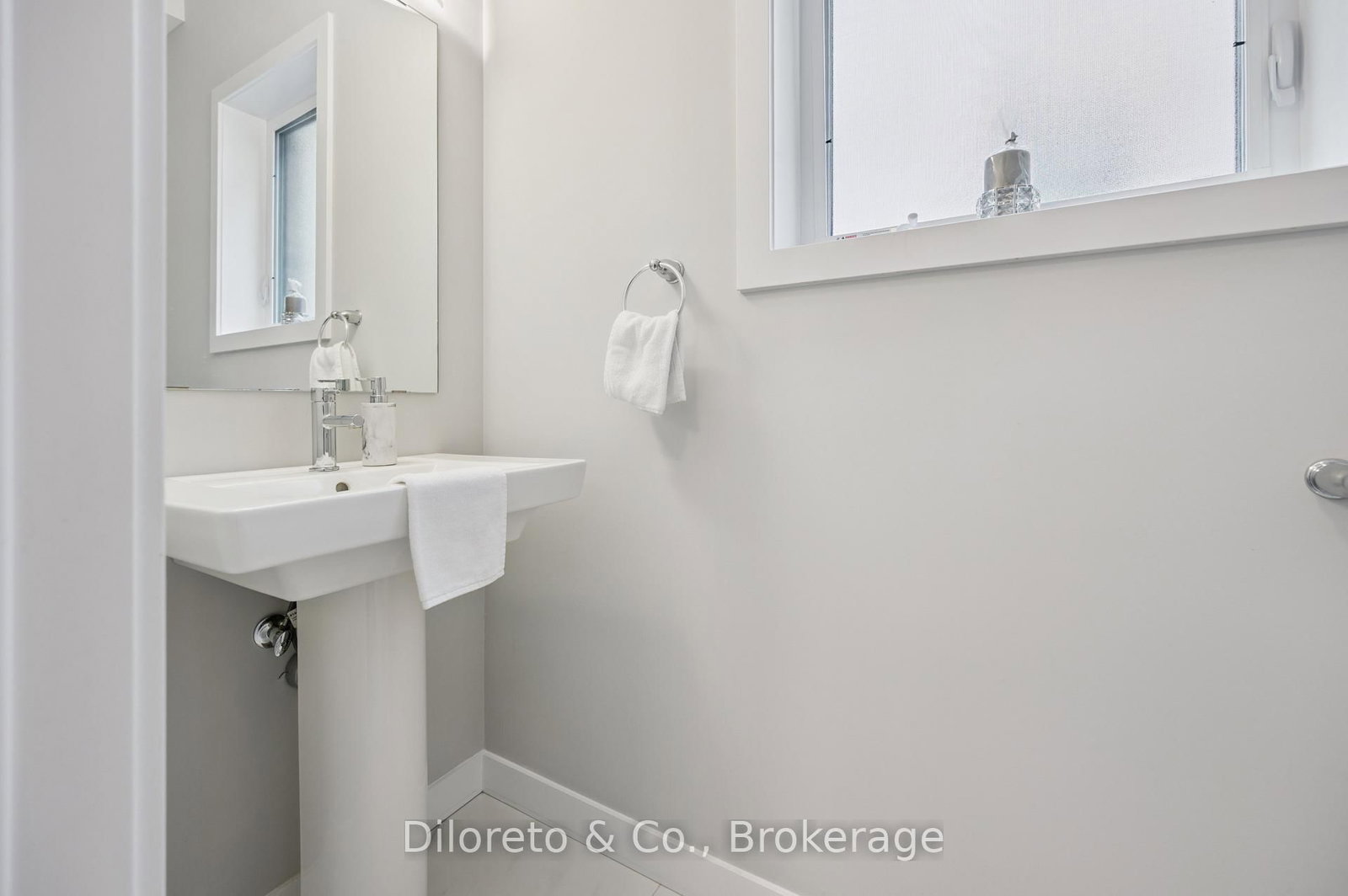 8 Ryder Avenue - Photo 26