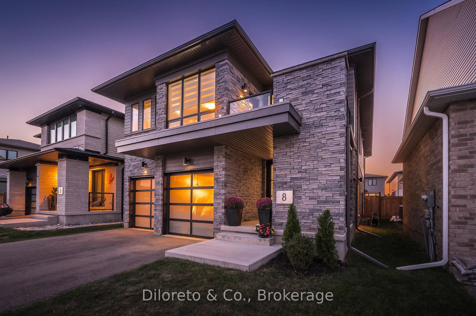 8 Ryder Avenue - Photo 5