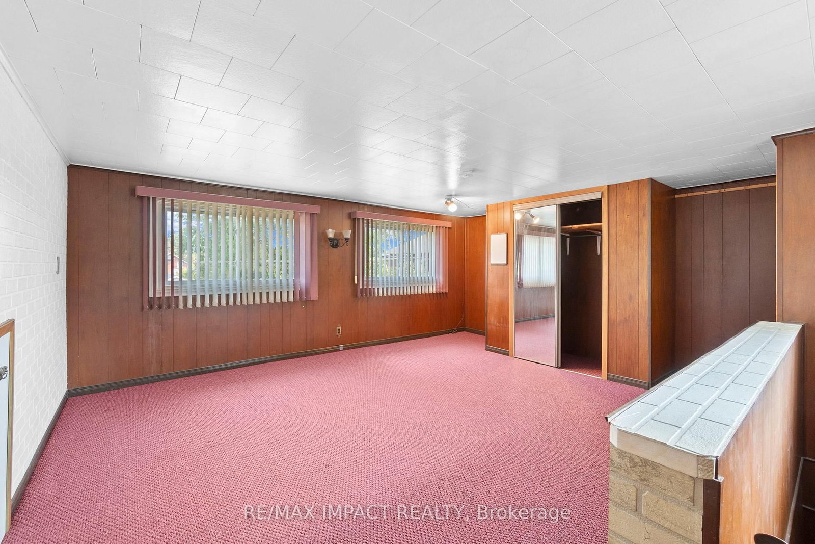 Listing Image 45