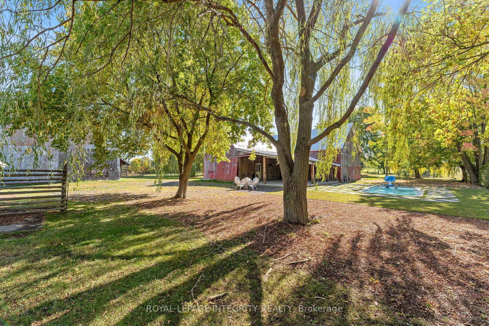Listing Image 14