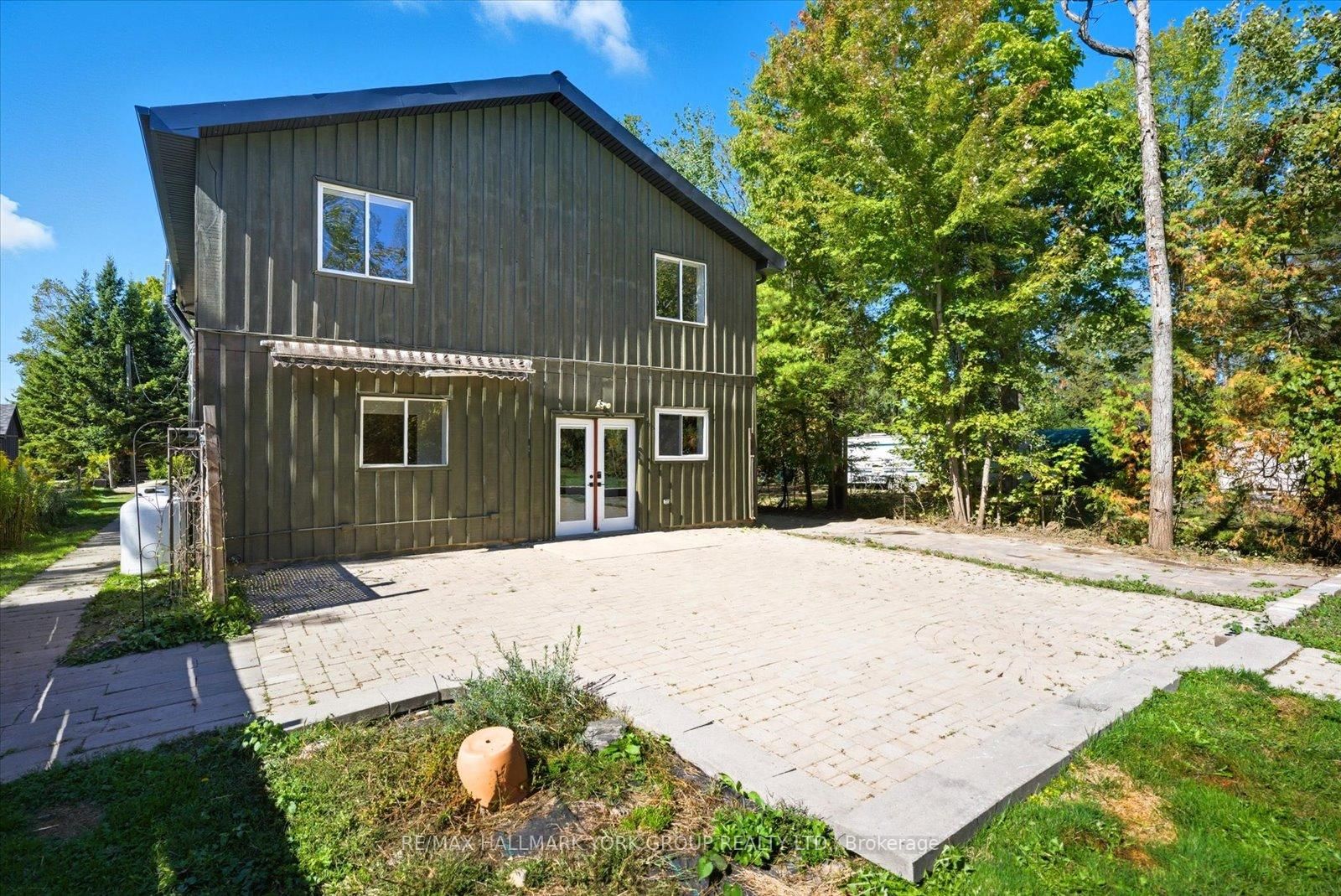 Listing Image 46