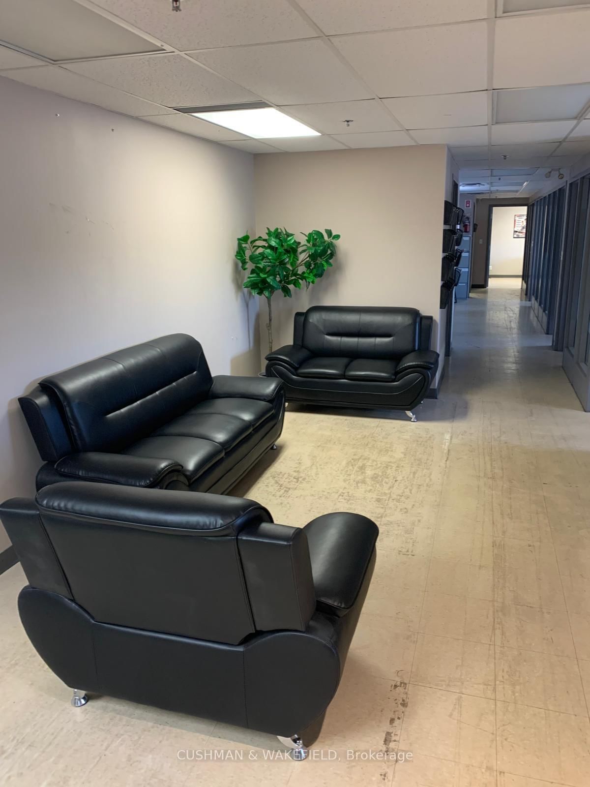 7 Riverside Drive - Photo 5