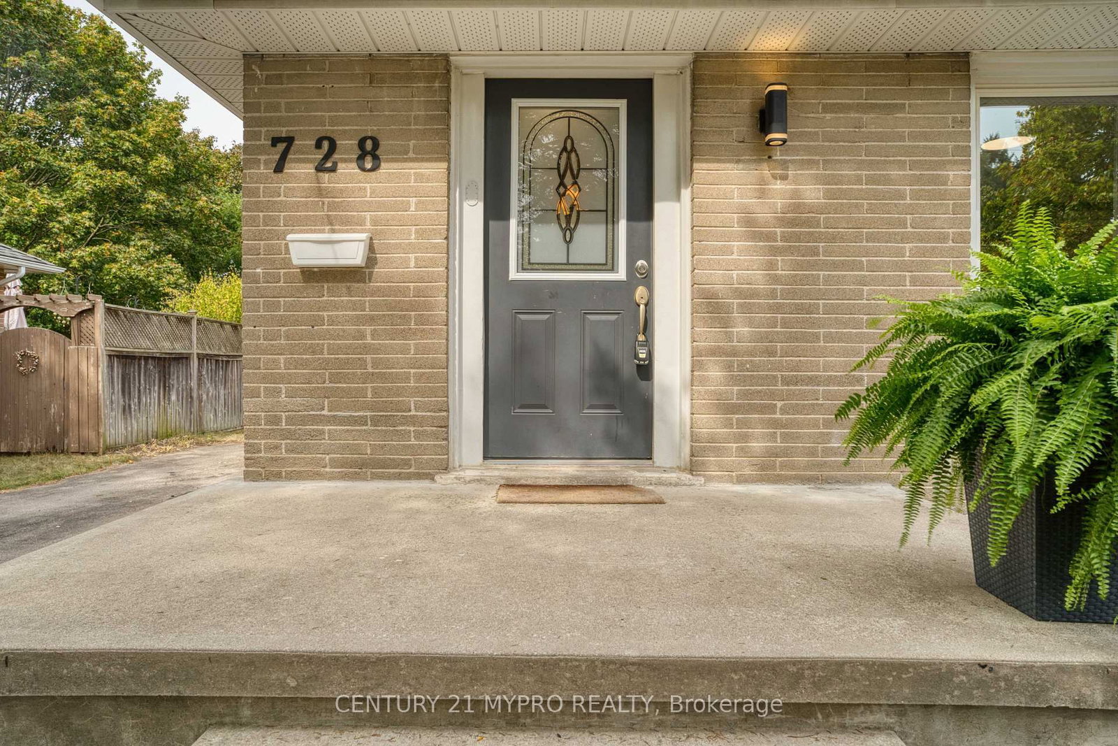 Listing Image 7