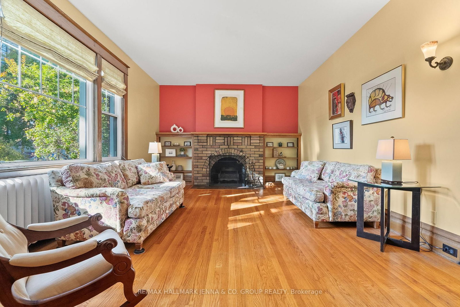 Listing Image 7