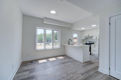 Unit 6 — 6701 Thorold Stone Road — photo 5