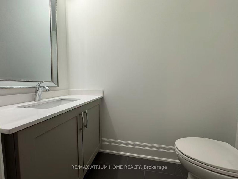 2 - 111 Wilson St E, Hamilton, L9B 2G7 | Image 3