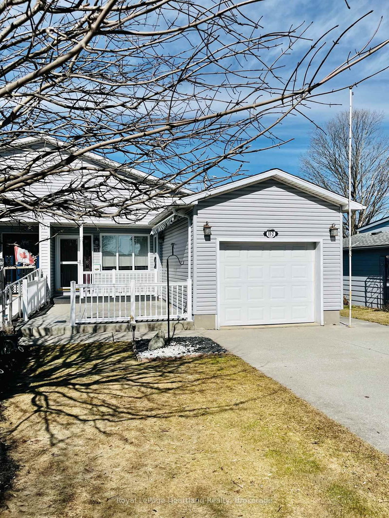 11-2 STEWART Street, Strathroy-Caradoc