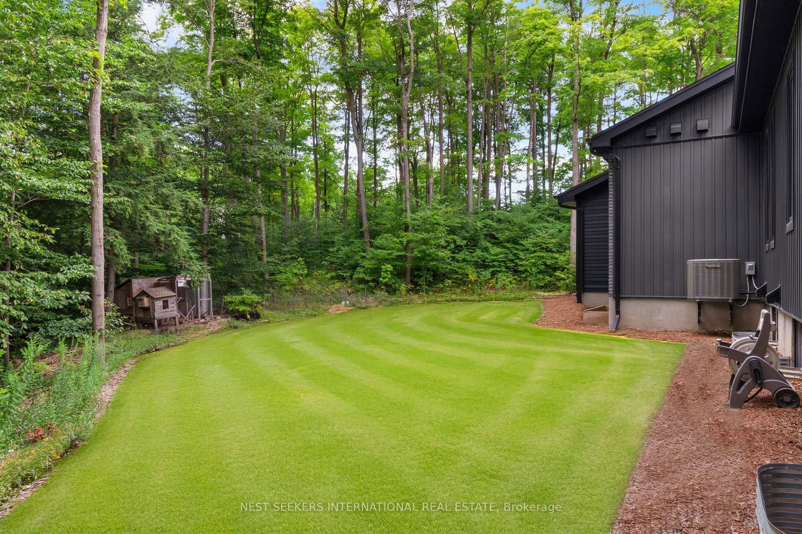 Listing Image 44