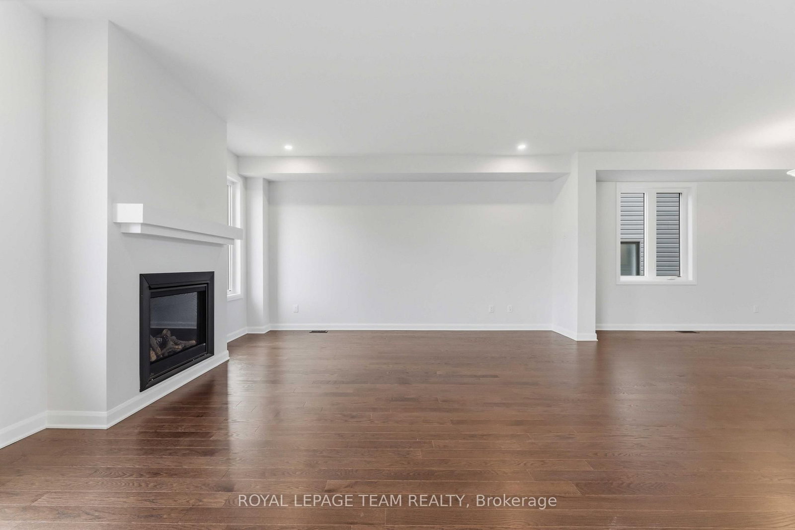 920 Locomotion Lane • Kanata, ON photo 12