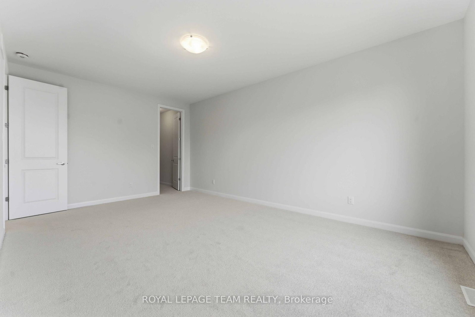 920 Locomotion Lane • Kanata, ON photo 24