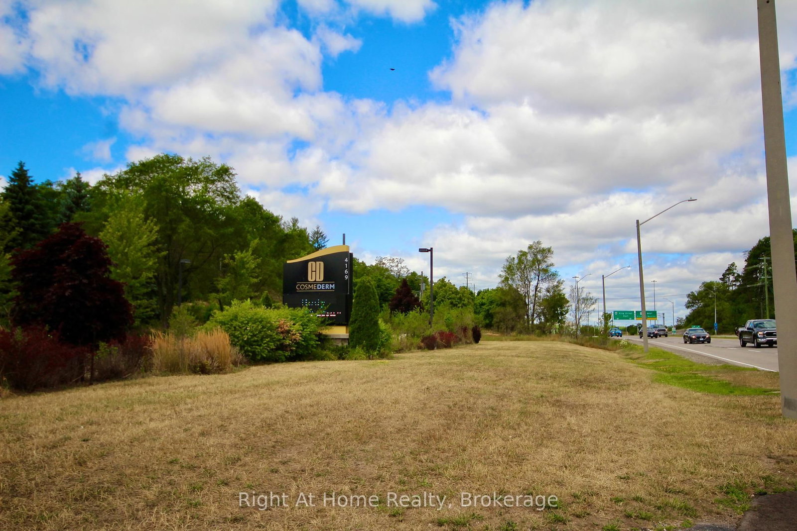 4169 KING Street E - Photo 9