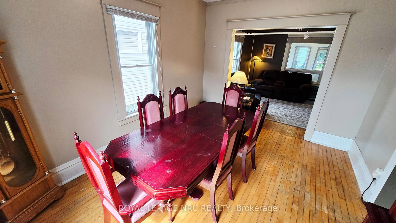 Listing Image 7