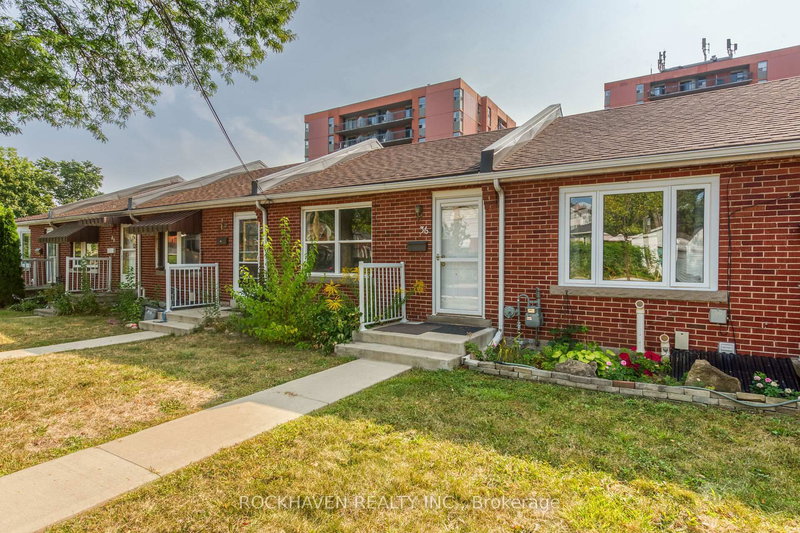 36 Macklin St N, Hamilton, L8S 3S1 | Image 3