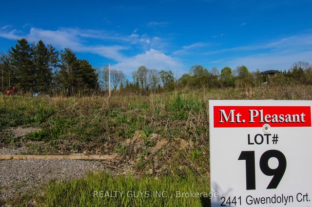 2441 (LOT 19) GWENDOLYN Court